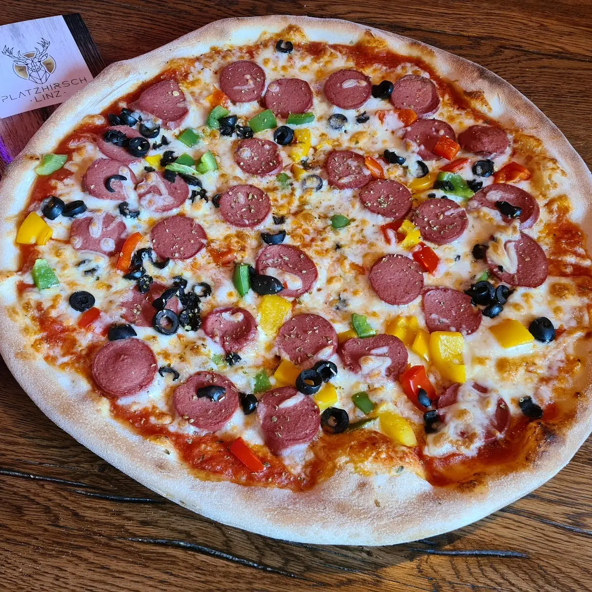 Pizza Salami Spezial