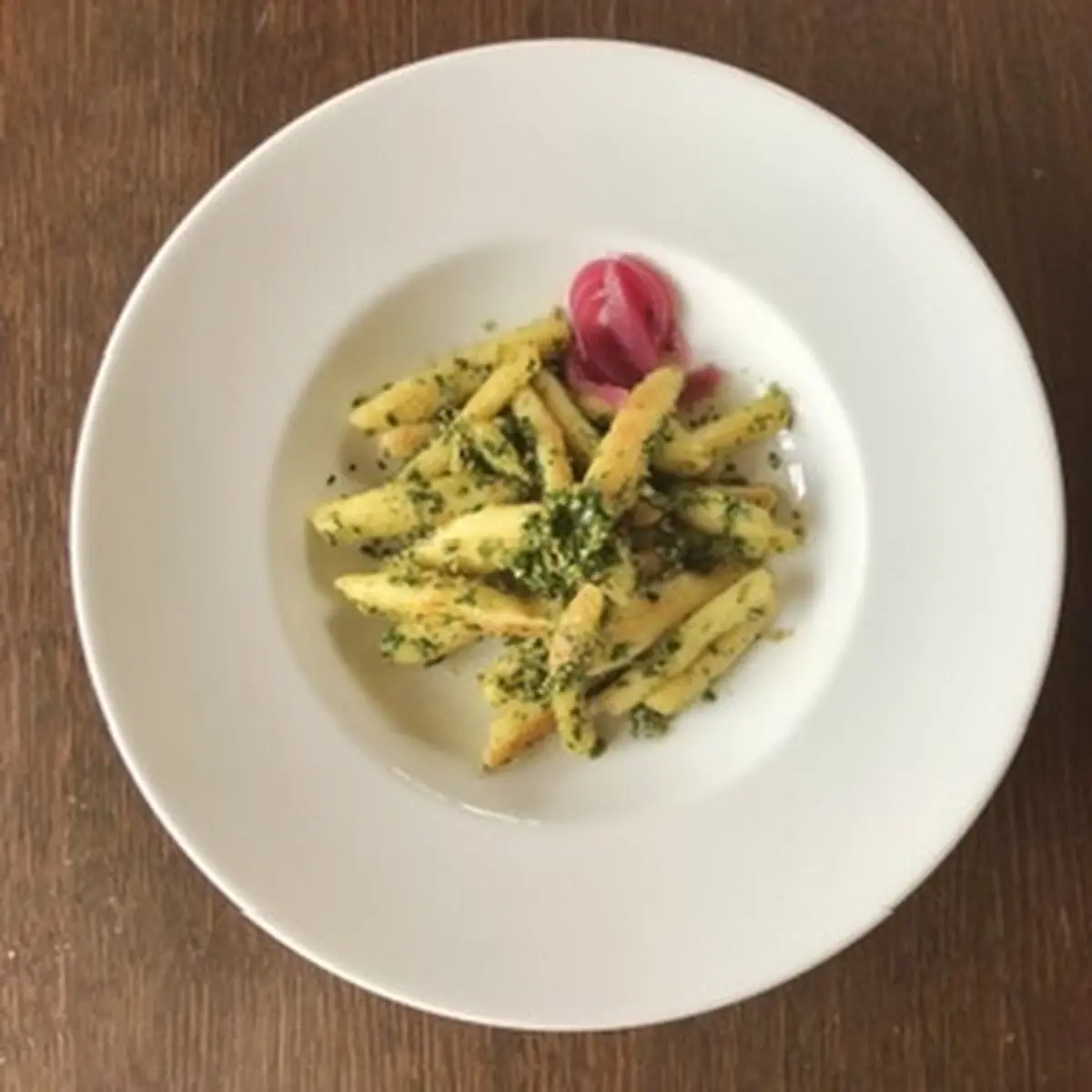 Bärlauch-pesto Auf Schupfnudeln