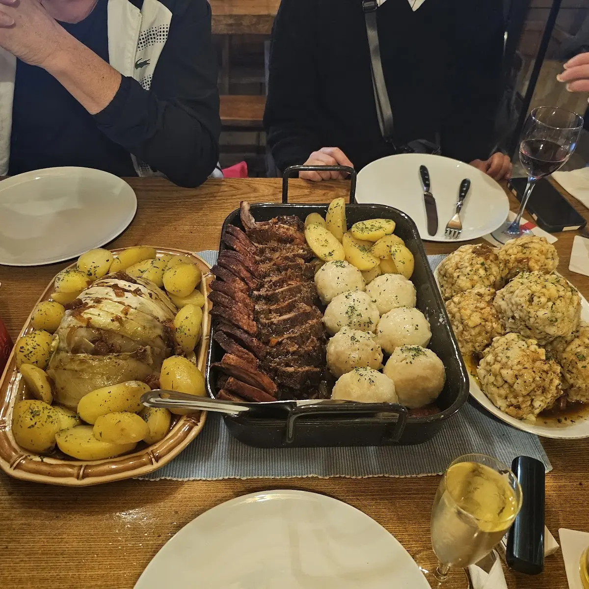 Schweinebraten Mit Kartoffeln