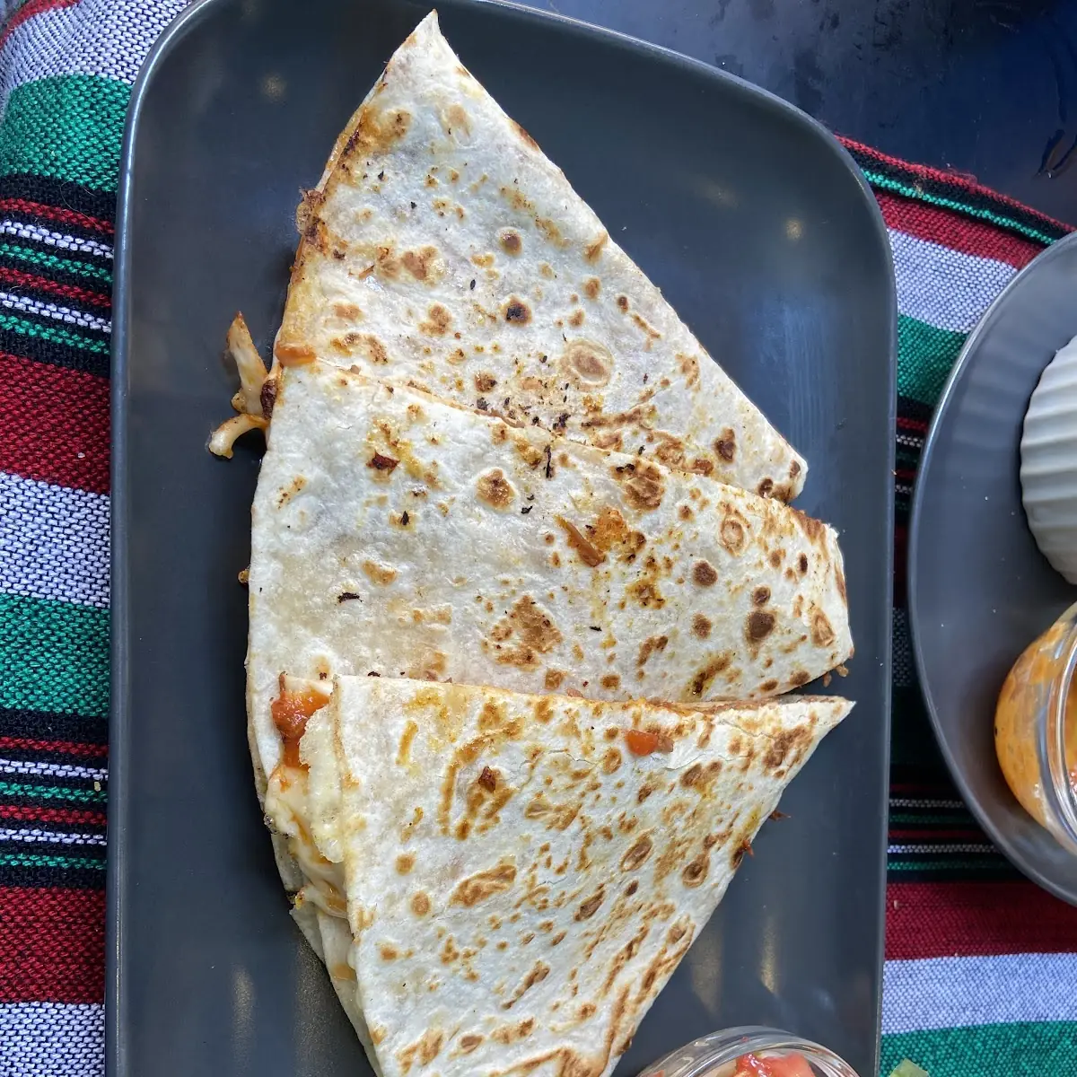 Quesadillas Deshebrada