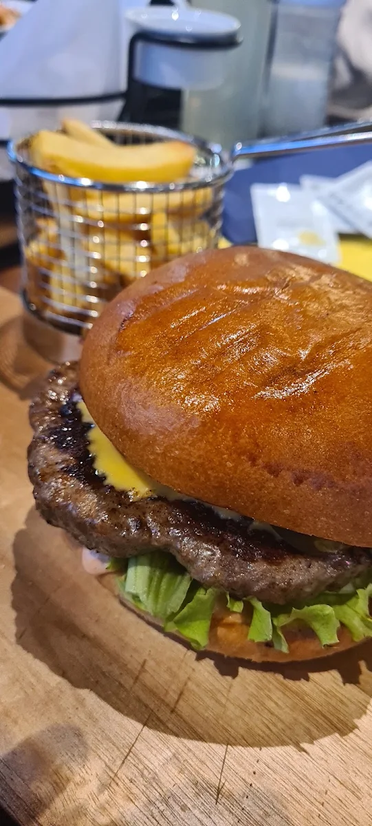 Cheeseburger