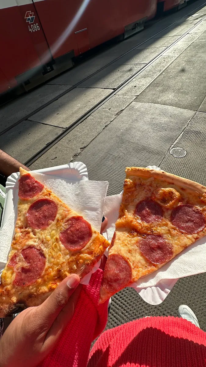 Pizza Salami