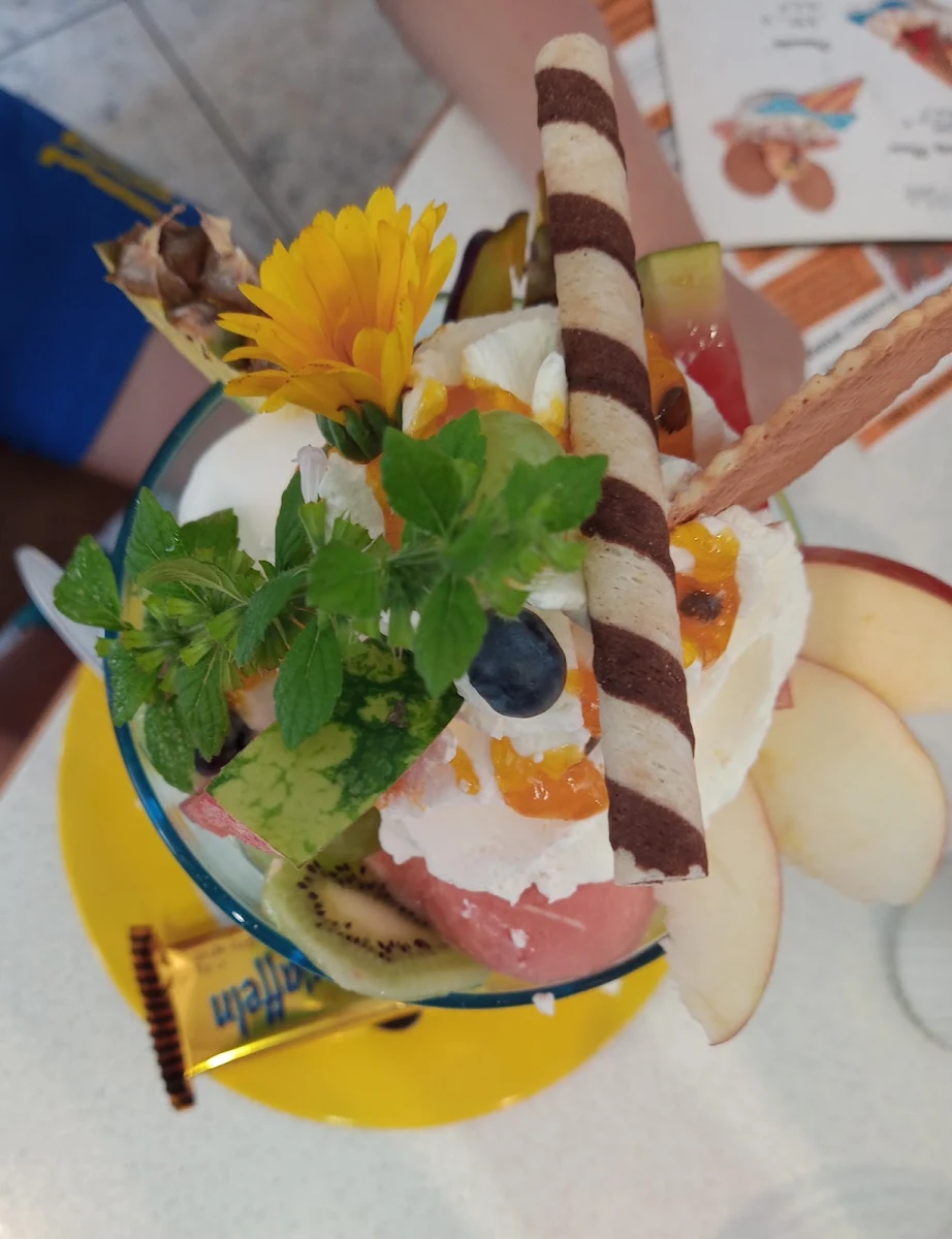 Früchtebecher
