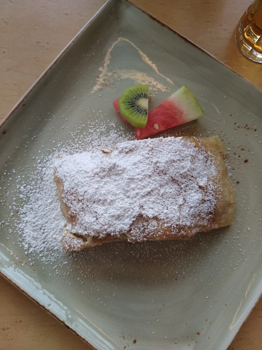 Apfelstrudel