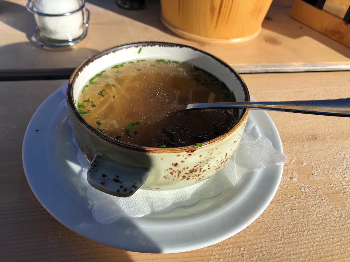 Hühnersuppe