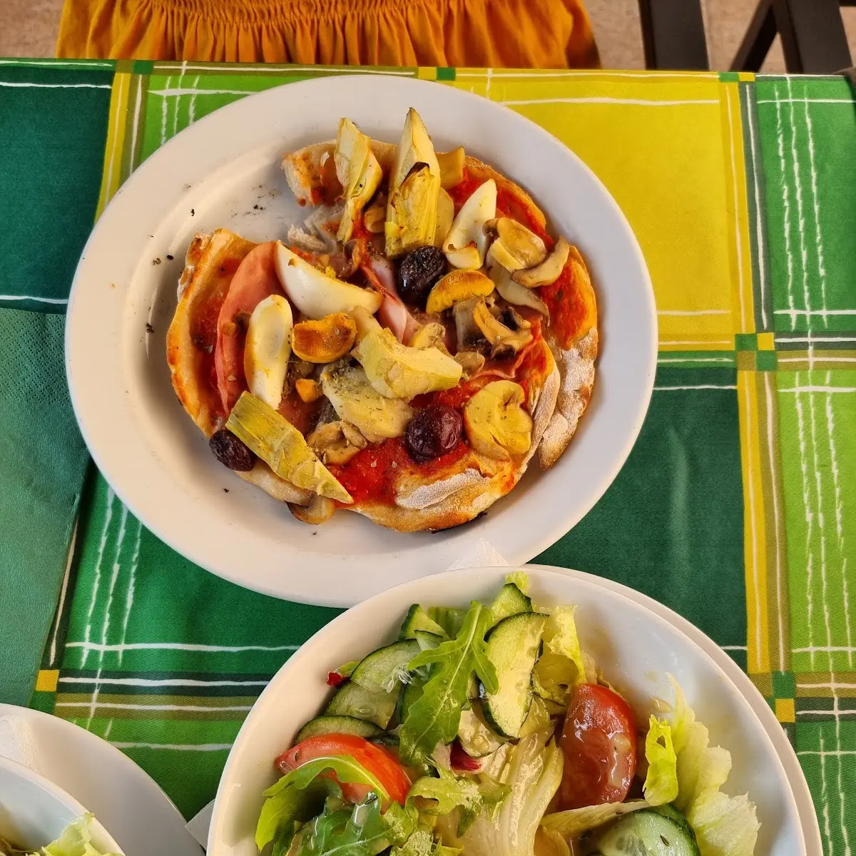 Pizza Klein Rusticana