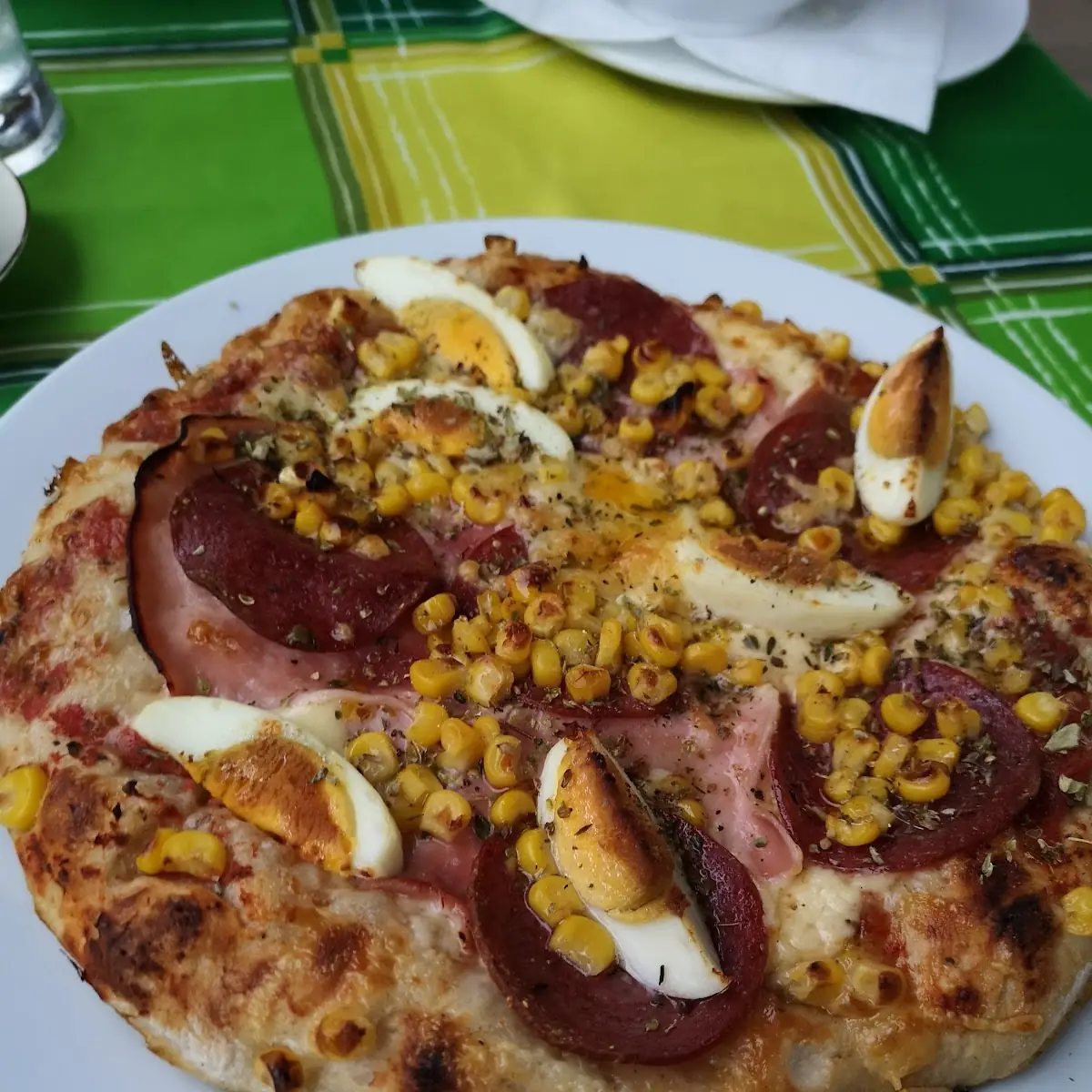 Pizza Mantova Mit Ei