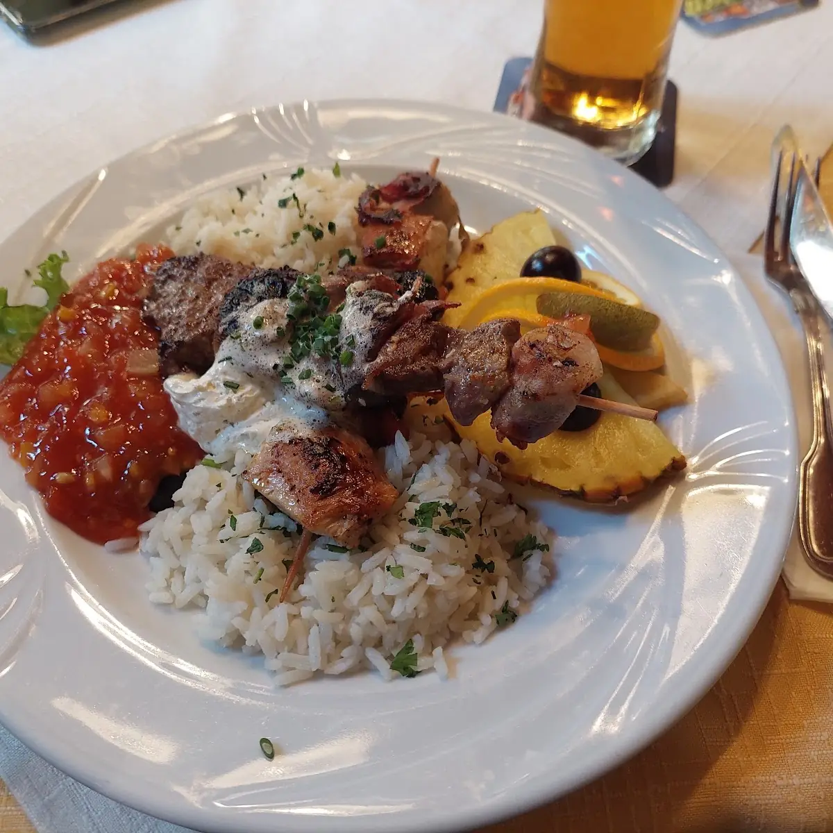 Hausspieß Mit Dip Und Reis