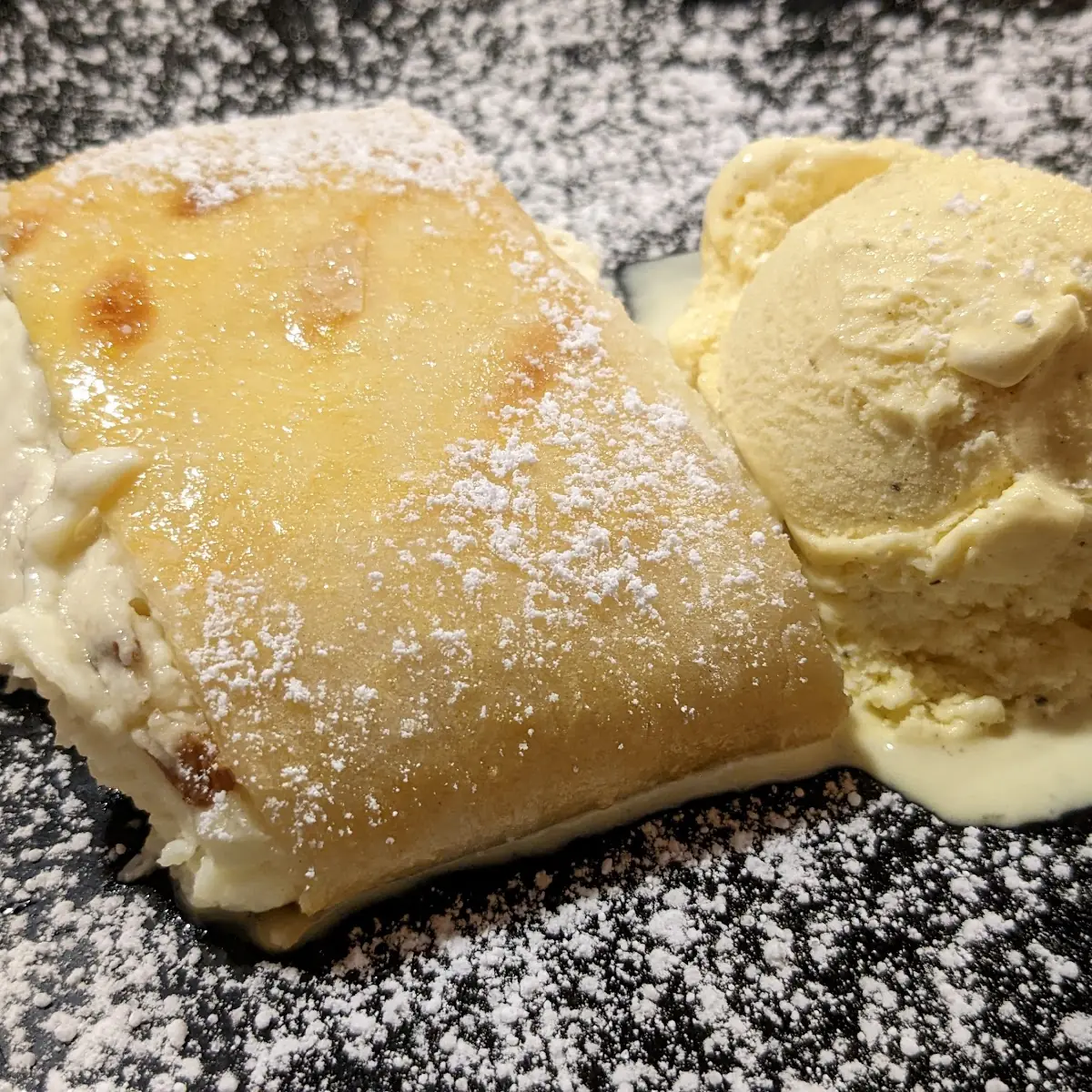 Topfen Strudel