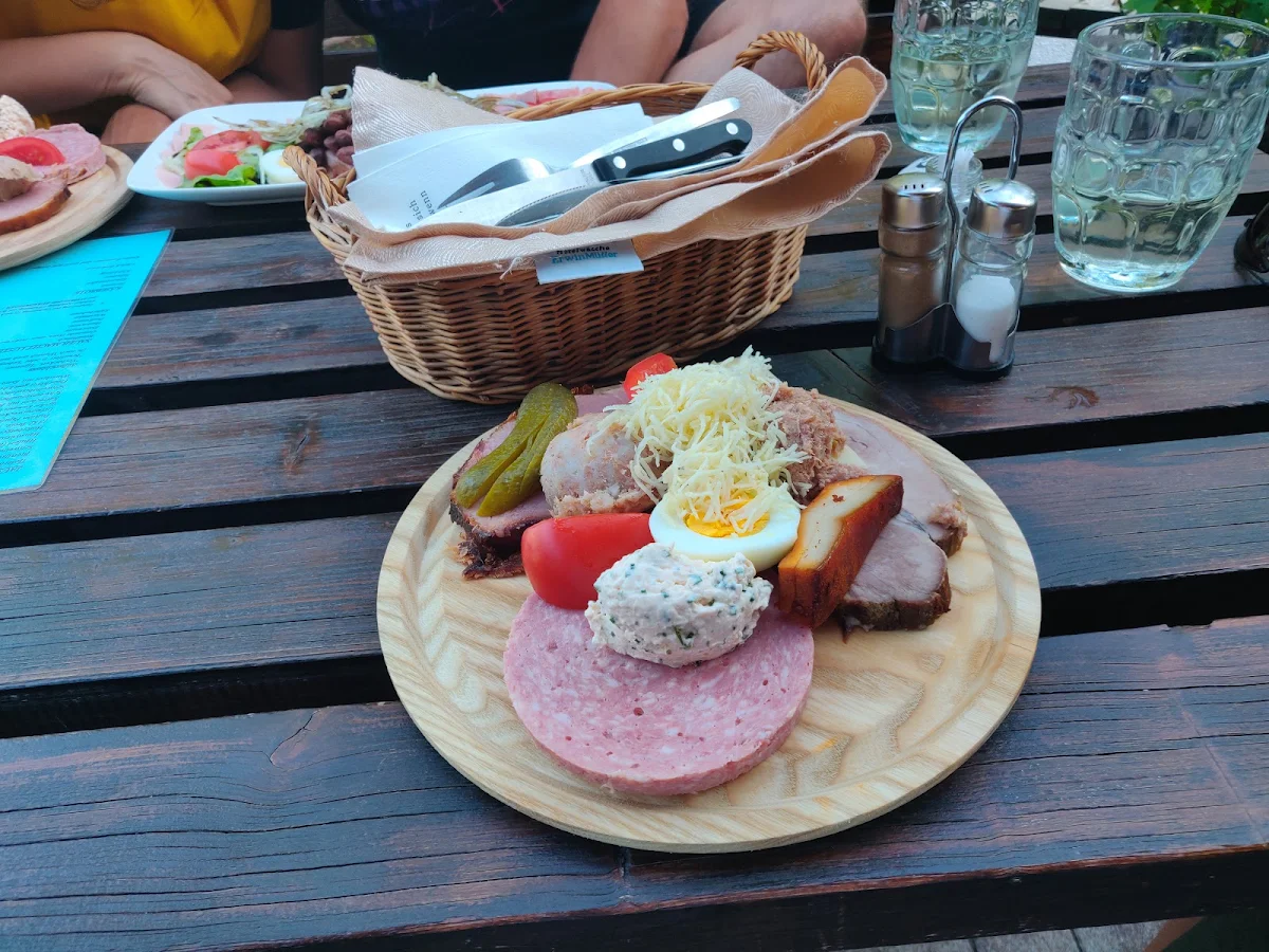 Brettljause Fleisch Im Ganzen