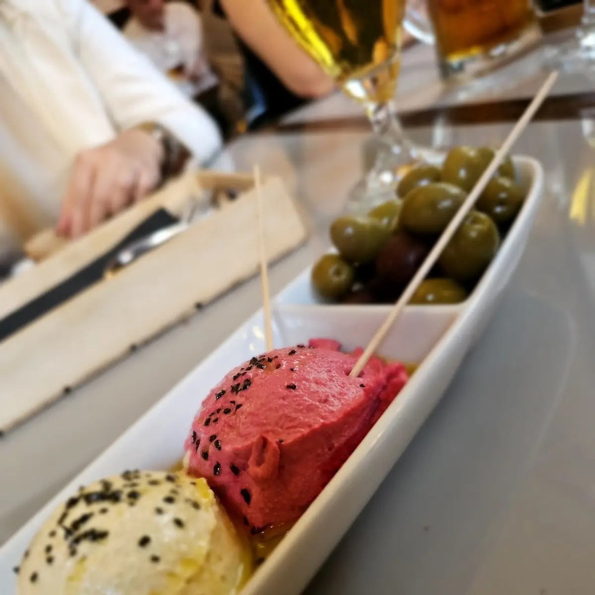 Hummus