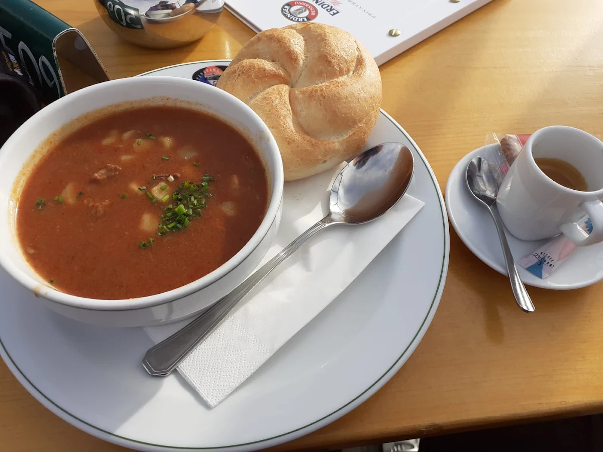 Gulaschsuppe