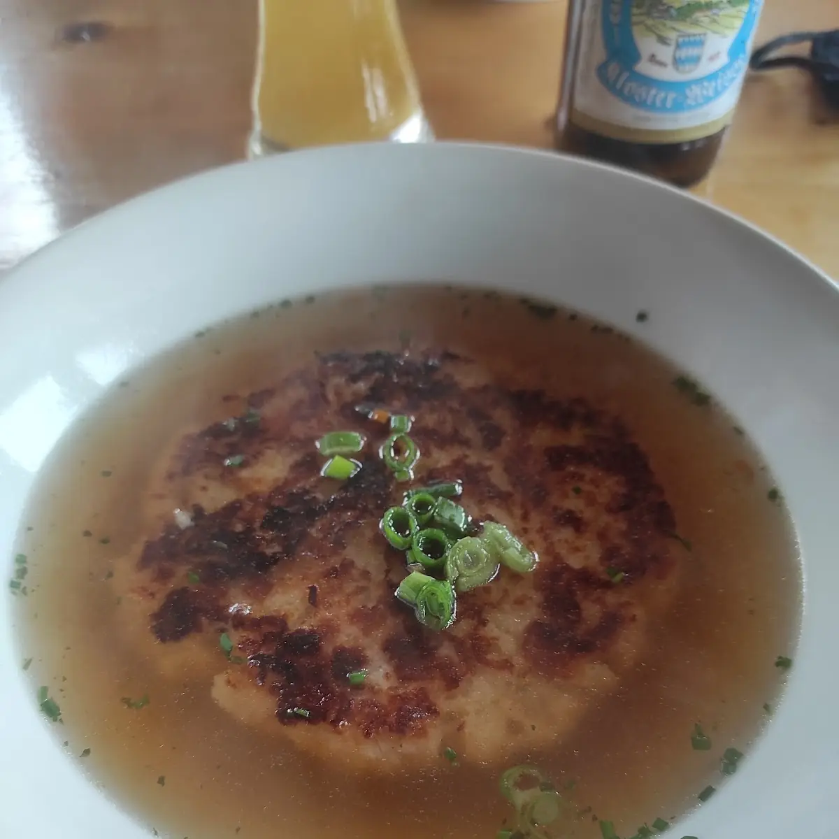 Kaspressknödel In Der Suppe