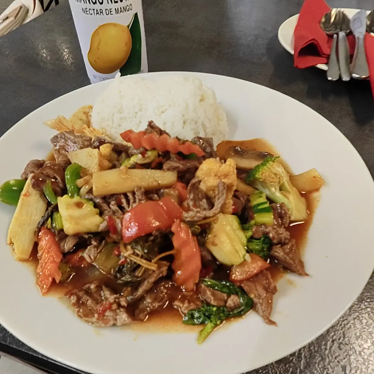 Thai Basilikum Mit Rindfleisch