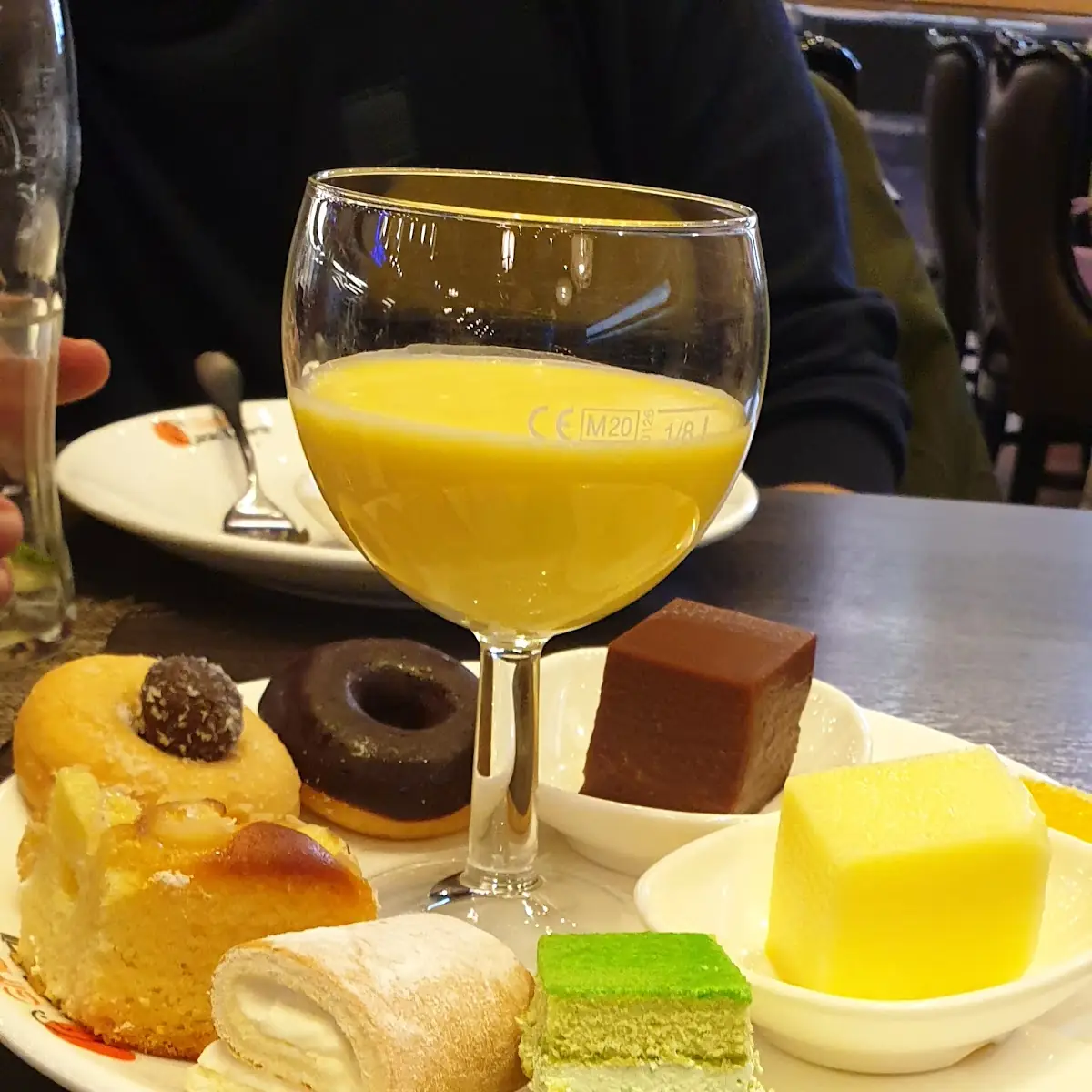 Diese Desserts Nehme Ich Jedesmal Extra Dazu Extra Wenig Gesüßt Und Sehr Bekömmlich