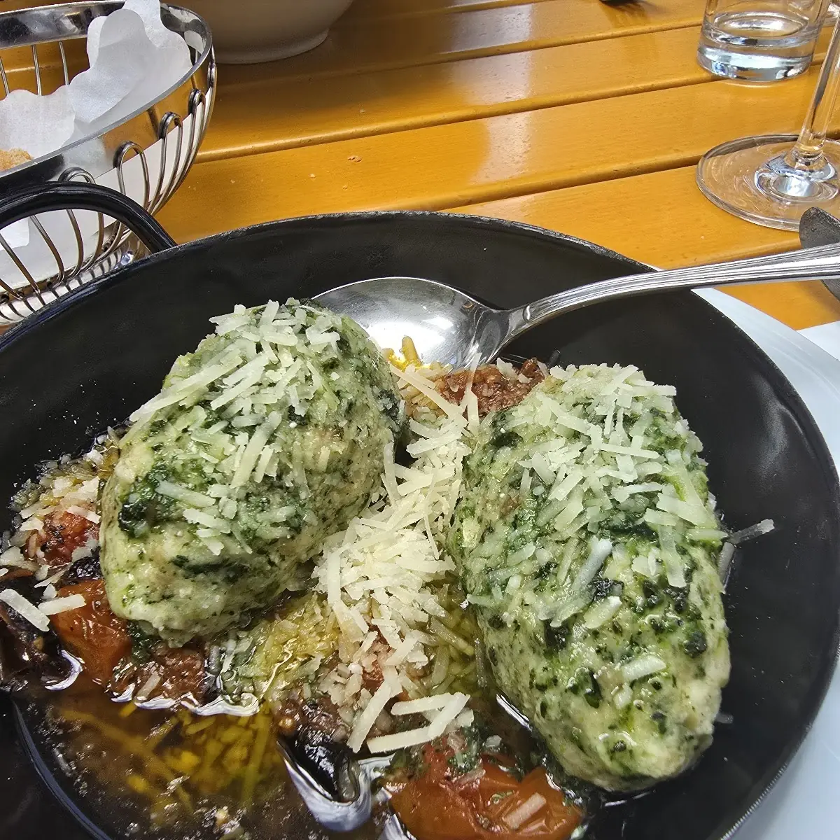 Bärlauchknödel Mit Parmesan