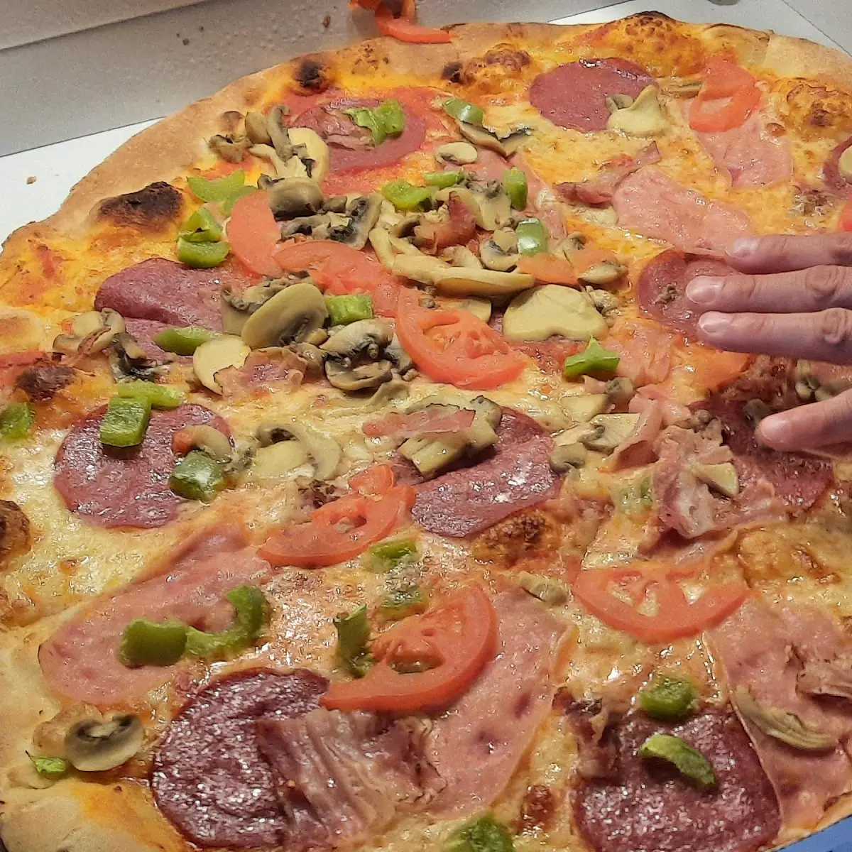 Familie Pizza