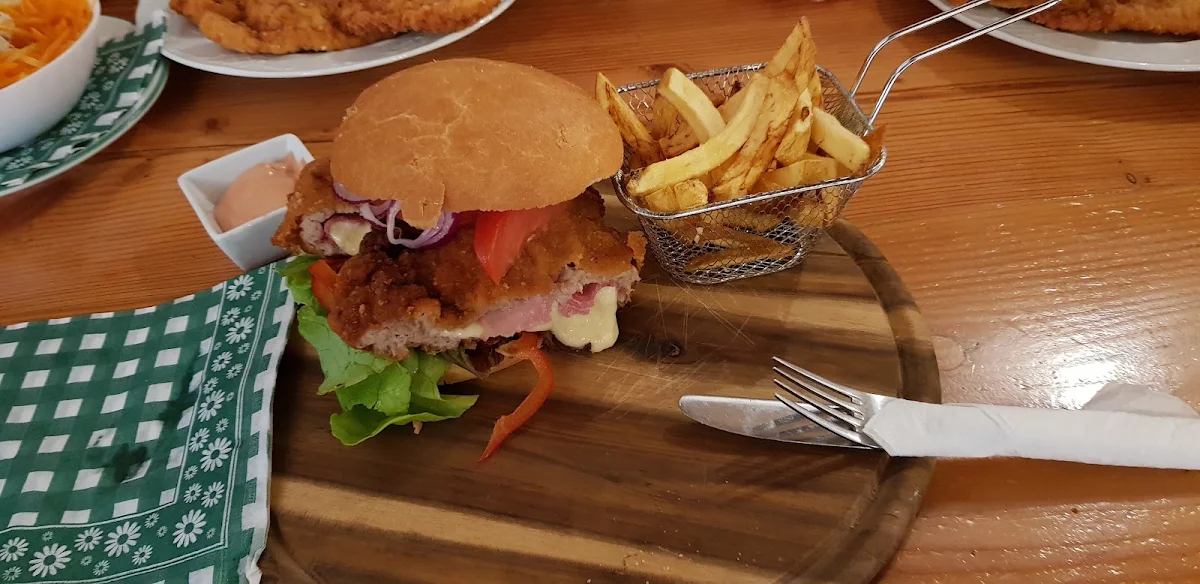 Cordon Bleu Burger