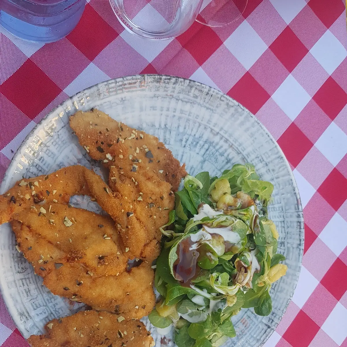 Backhändlsalat