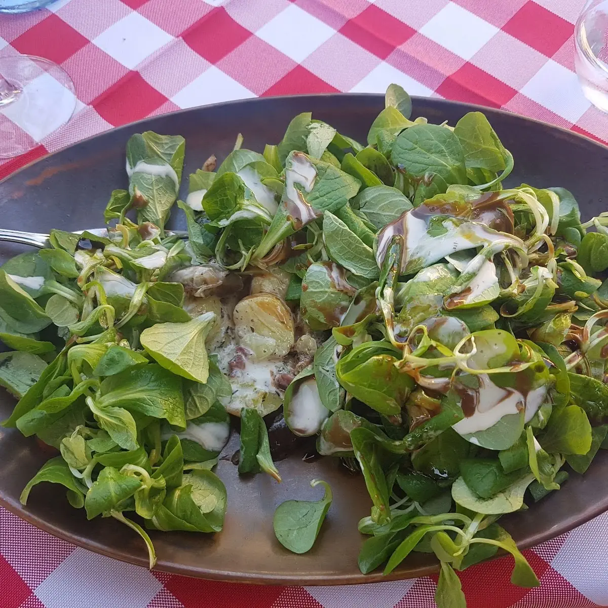 Erdäpfel-vogerlsalat