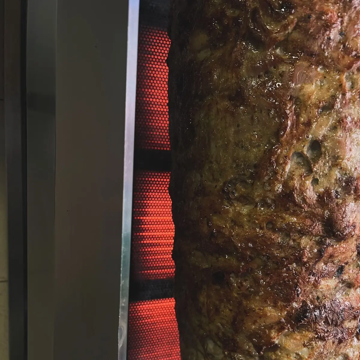 Highlights, Kebap & Pizza Haus TIGRIS