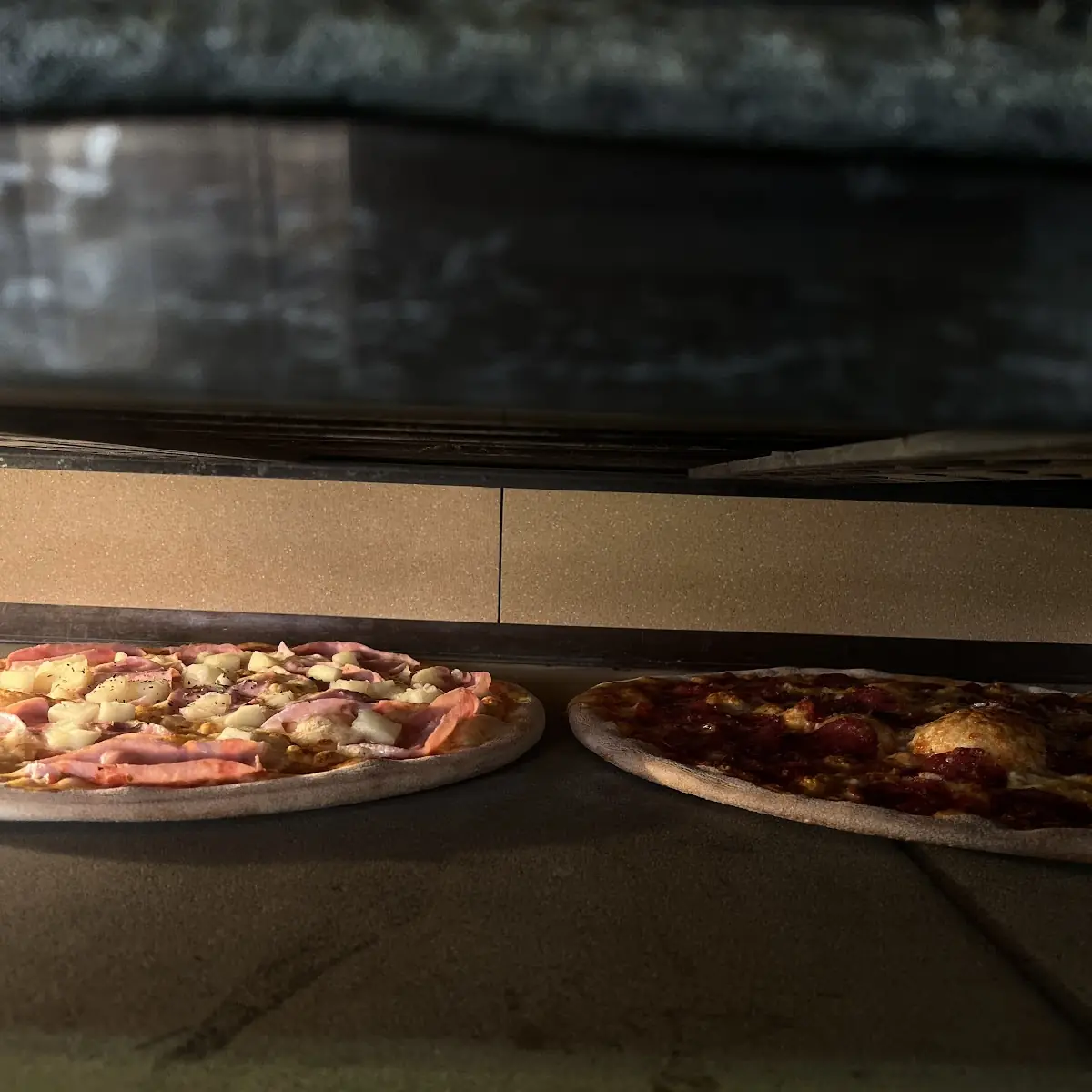 Highlights, Kebap & Pizza Haus TIGRIS
