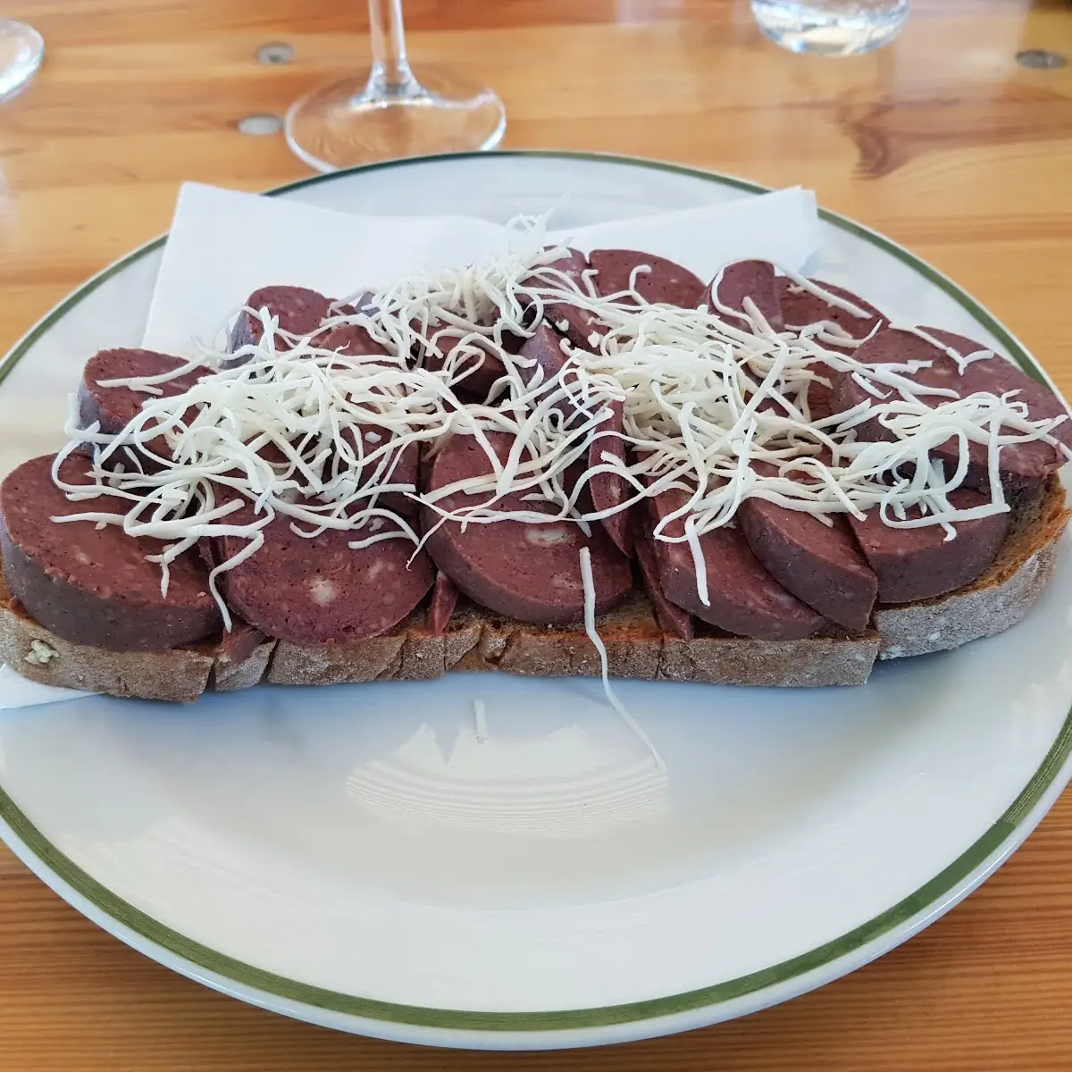 Blunsenbrot Mit Kren