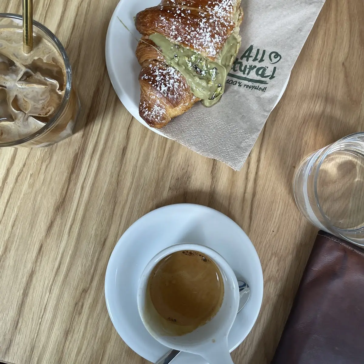 Pistaziencroissant Vegan & Soy Latte
