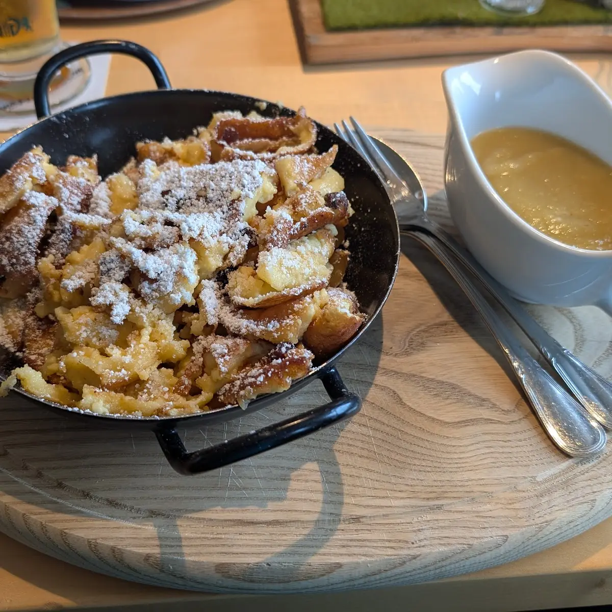 Hausgemachter Kaiserschmarrn