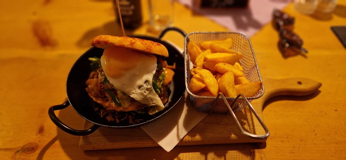 K U K Burger
