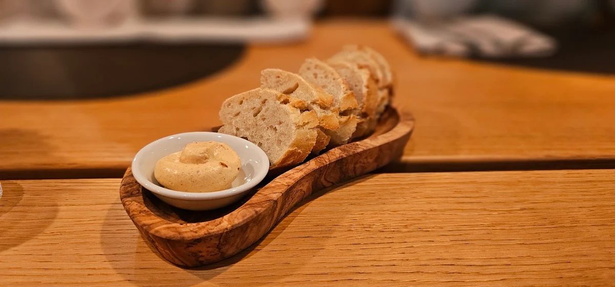 Hausgemachtes Brot Mit Aufstrich