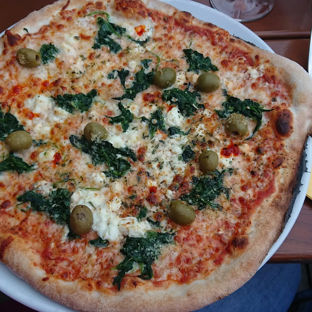 Vegetarische Pizza Mit Bergkäse