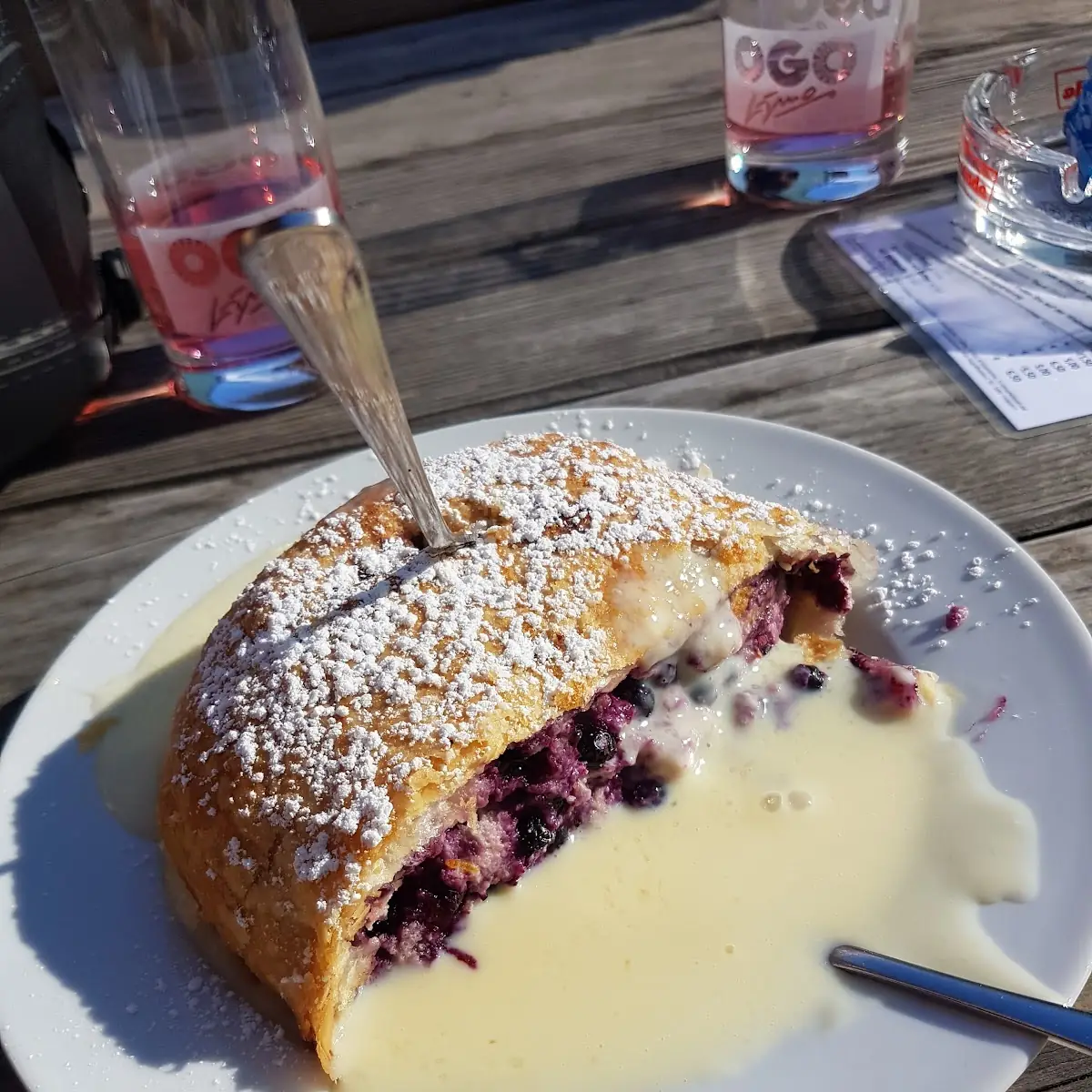 Schwarzbeerstrudel
