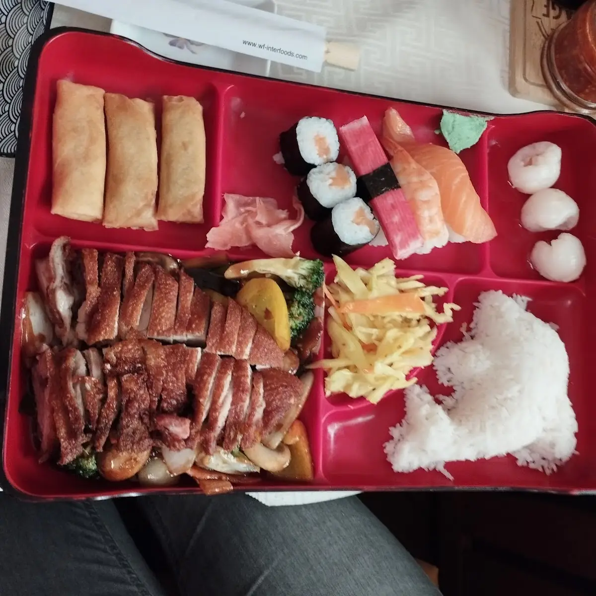 Lachs Teriyaki Bento