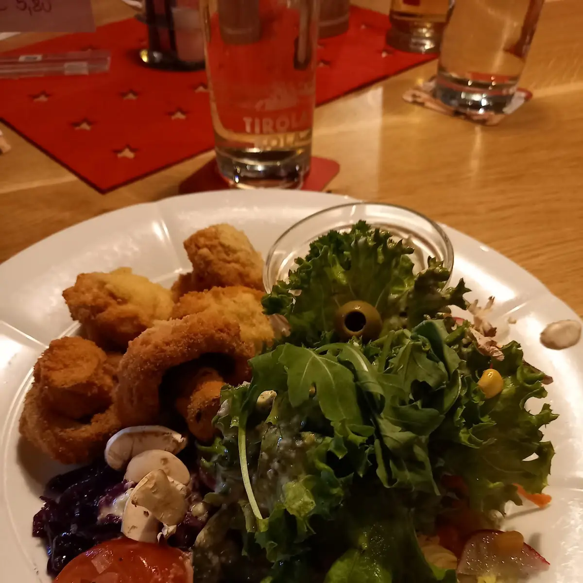 Frittierte Champions Mit Salat