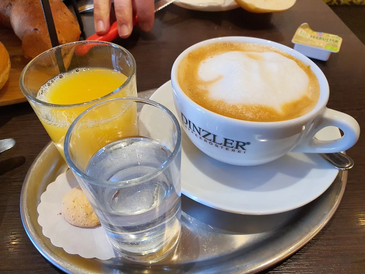 Frühstück Melange Und O-saft