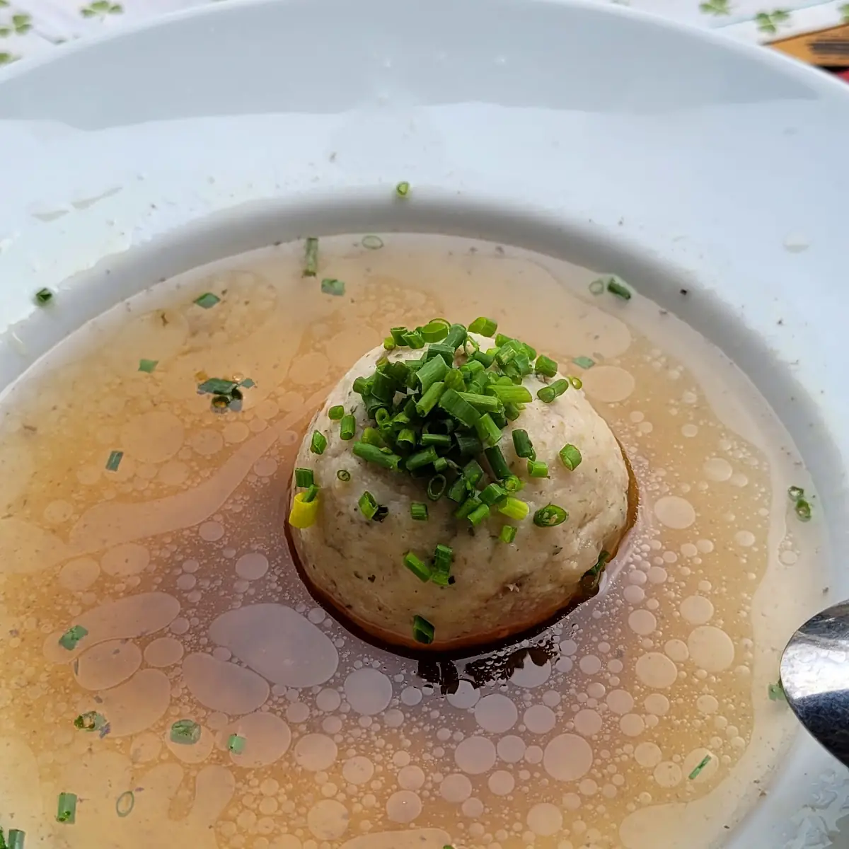 Speckknödelsuppe