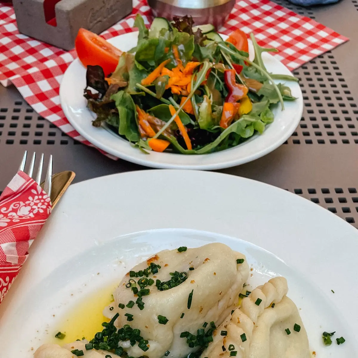 Kärntner Kasnudeln Mit Salat