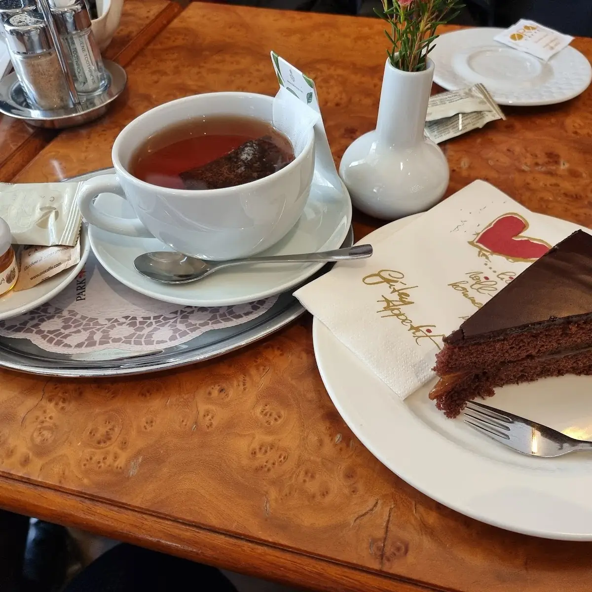 The E Torta Sacher