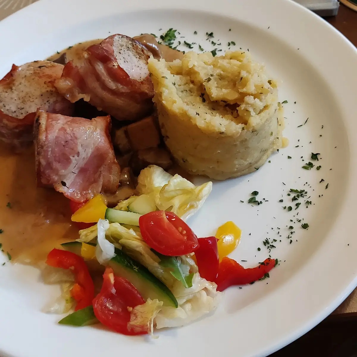 Schweinslungenbraten Mit Steinpilzsauce Mit Erdäpfelschmarren