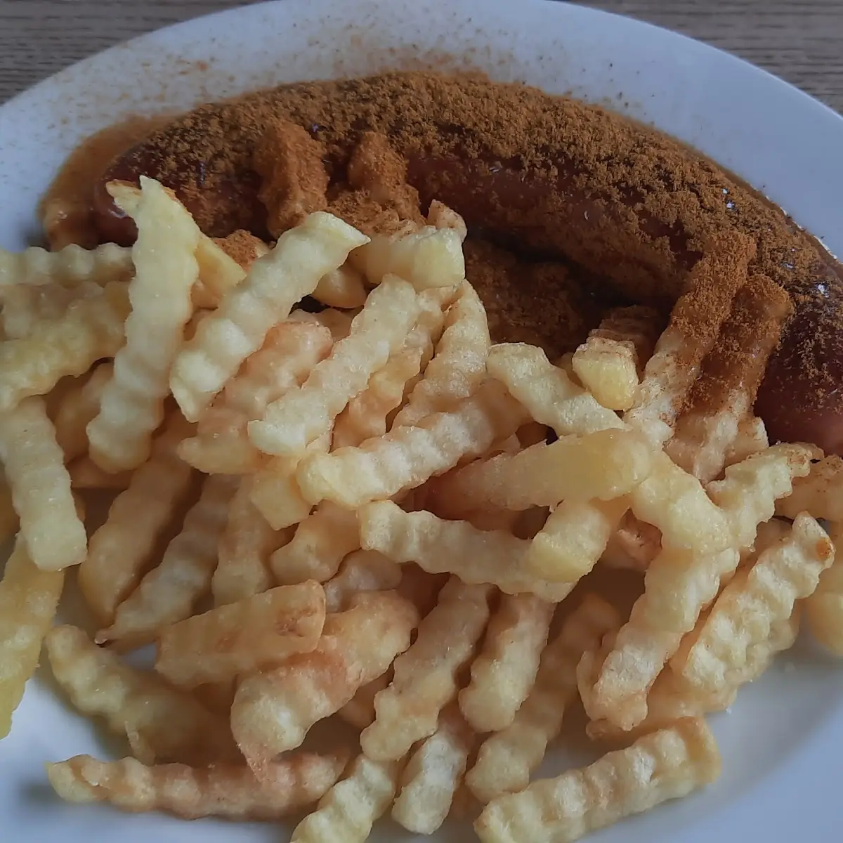Currywurst Mit Pommes Frites