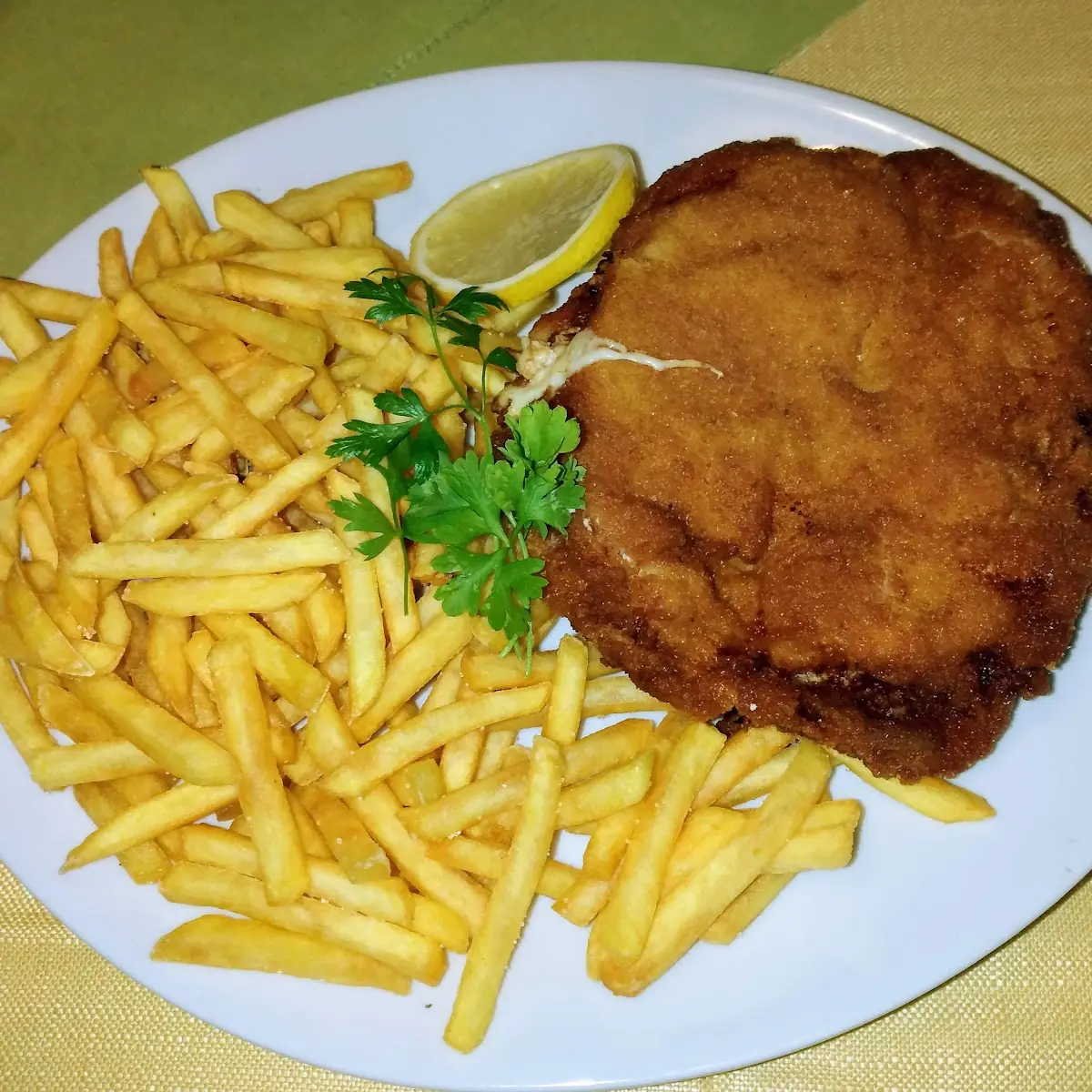 Cordon Bleu Vom Schweineschnitzel