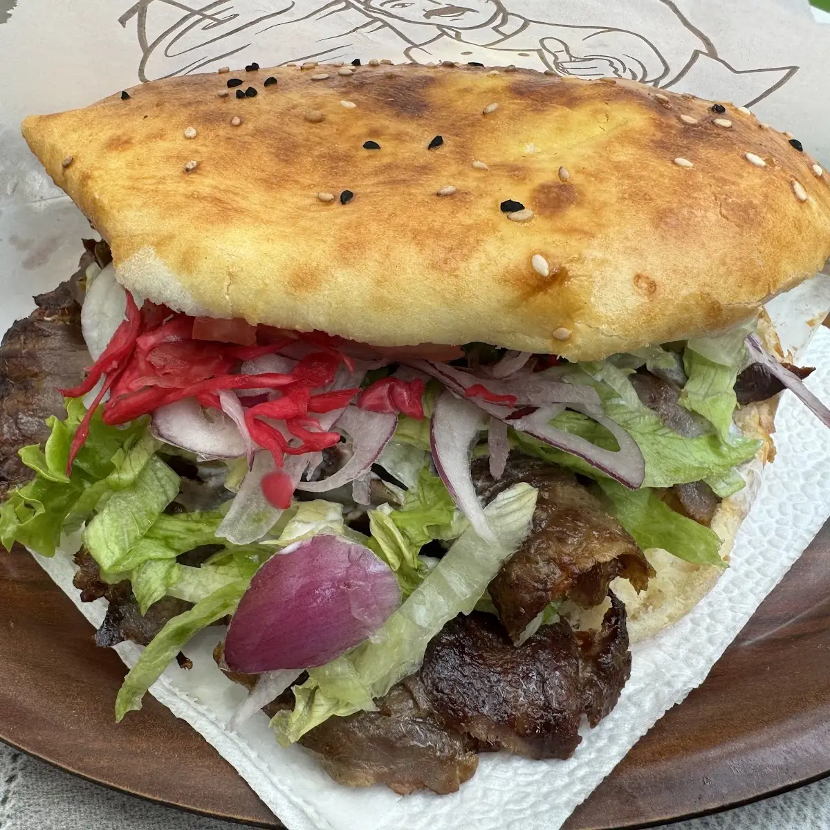 Yaprak Döner Aus Kalbfleisch