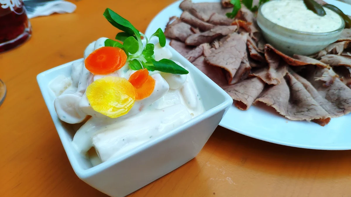 Schwarzwurzel Salat