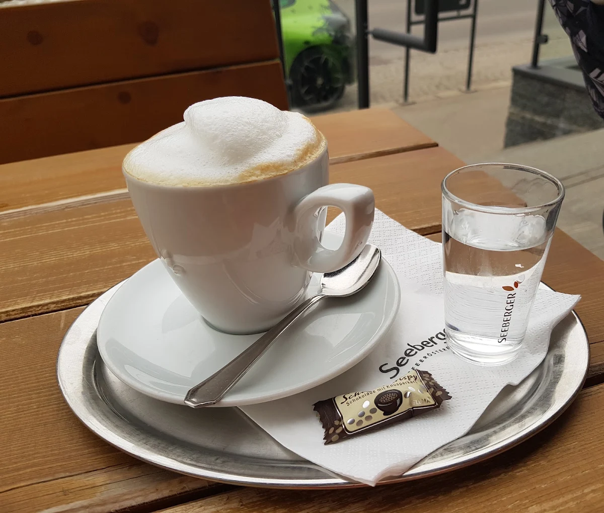 Cappuccino Mit Milchschaum
