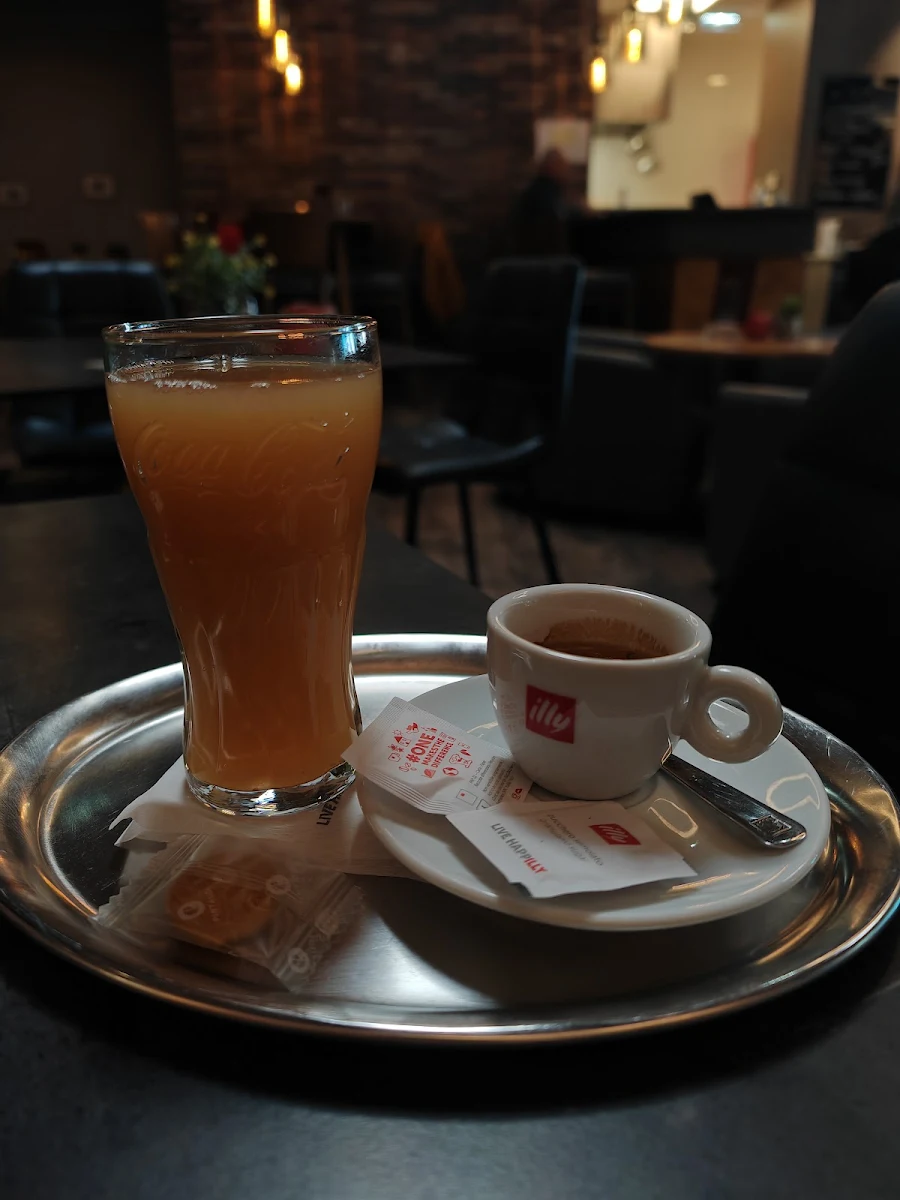 Apfelsaft Naturtrüb Espresso