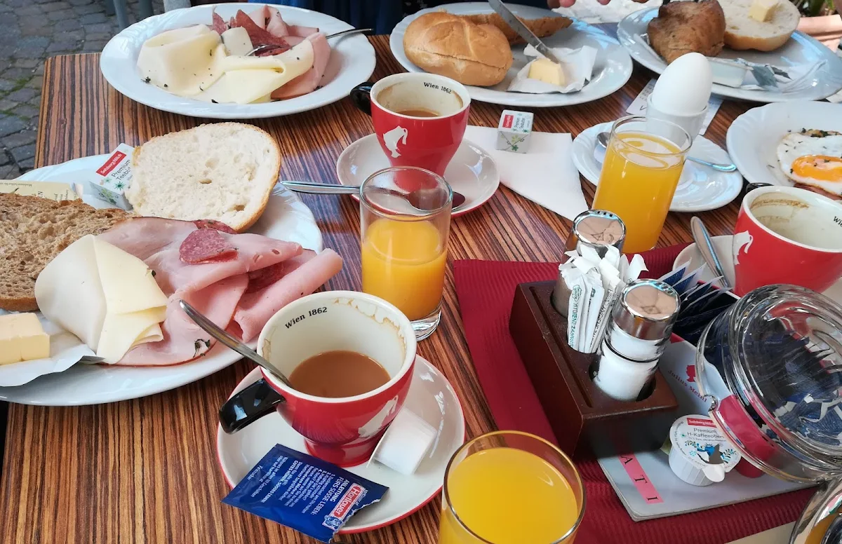 Großes Frühstück