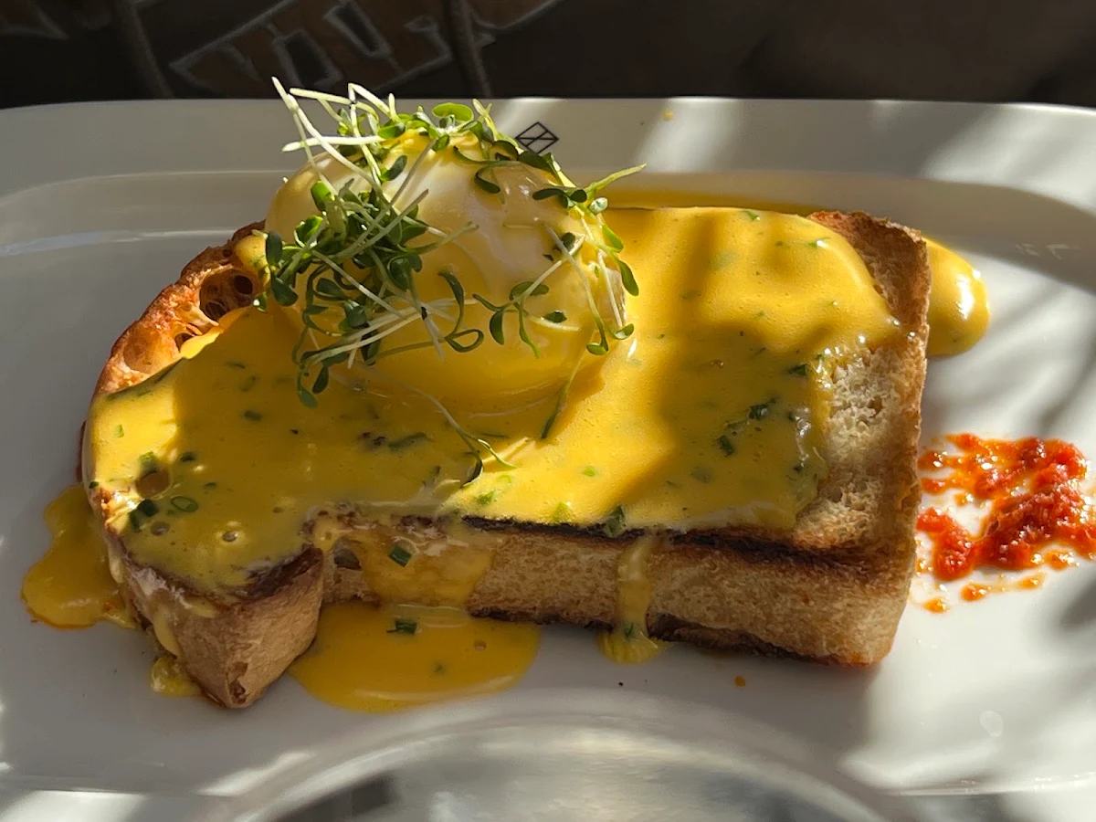 Egg Royal