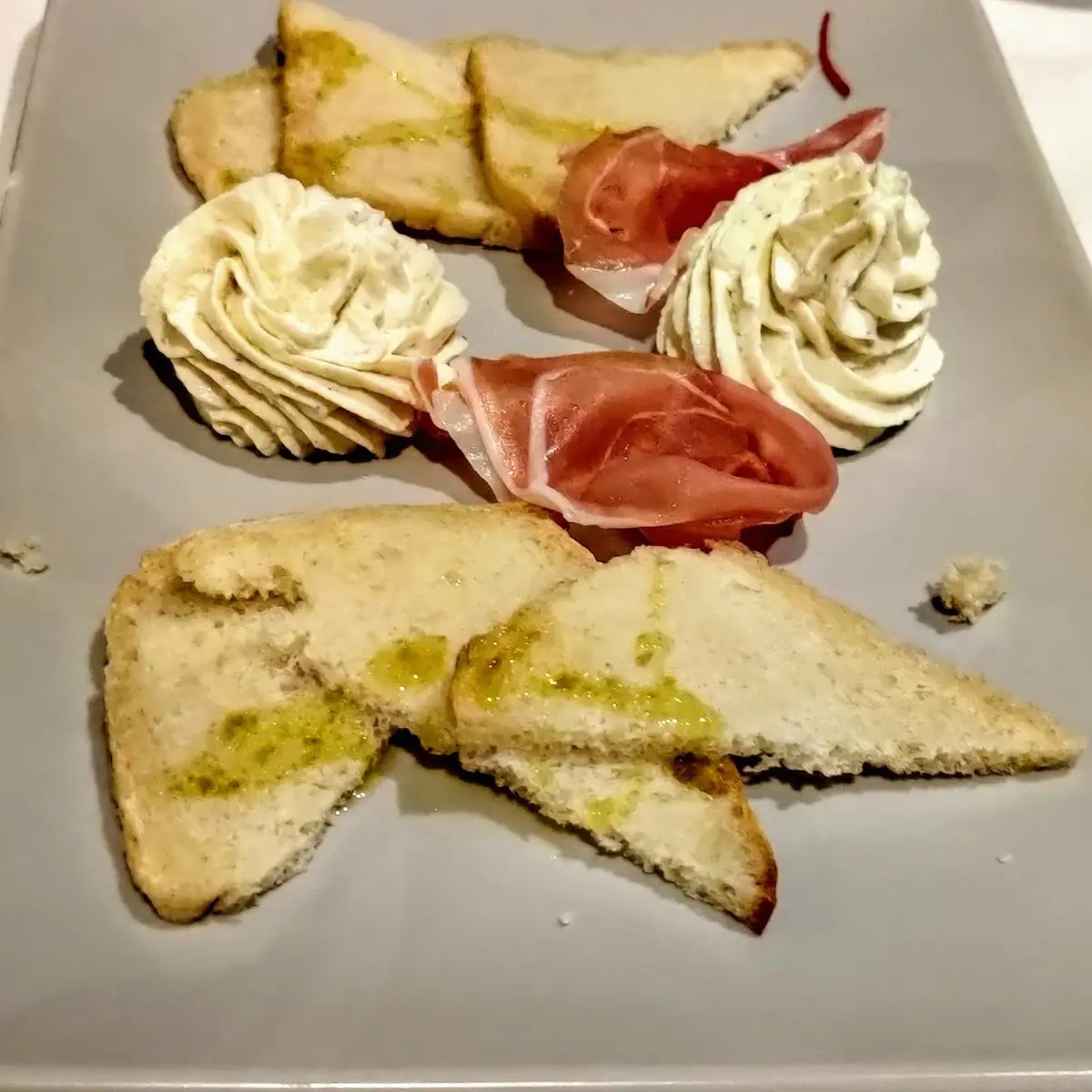 Bruschetta Al Tartufo