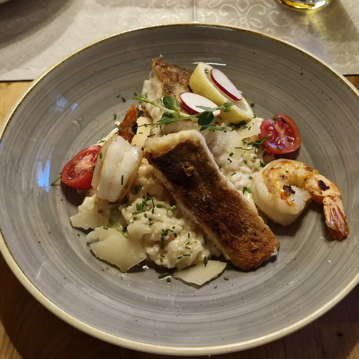 Zanderfilet Mit Garnelen Und Limettenrisotto